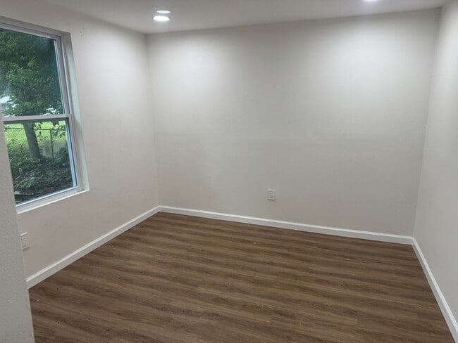 Photo - 2604 W Blount St