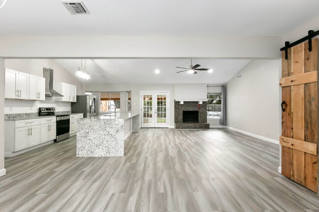 Photo - 11818 Gravetree St