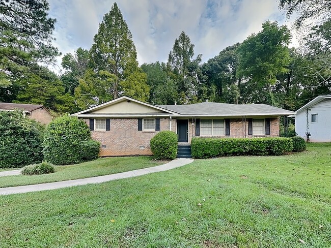Great Home in Decatur! Apply Now - Great Home in Decatur! Apply Now