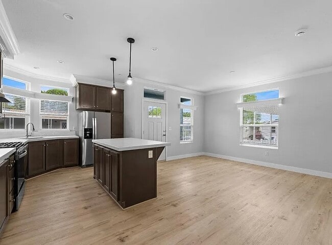 Photo - SINGLE FAMILY HOME