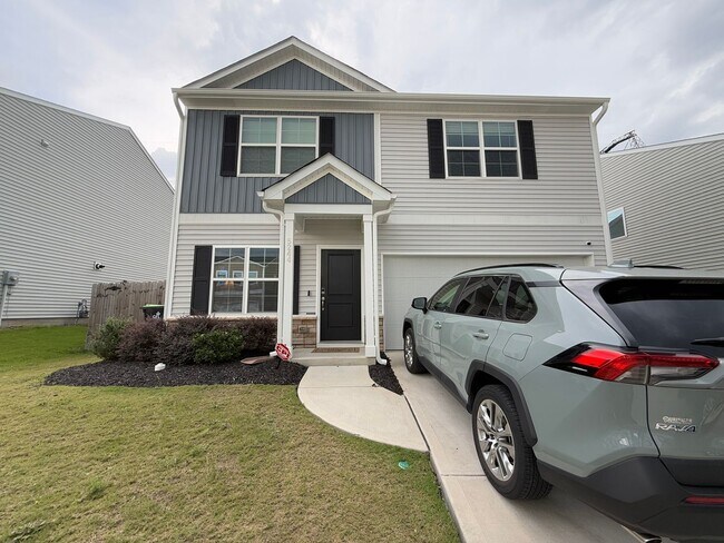 Modern 4BD, 2.5BA Knightdale Home with a F... - Modern 4BD, 2.5BA Knightdale Home with a F...