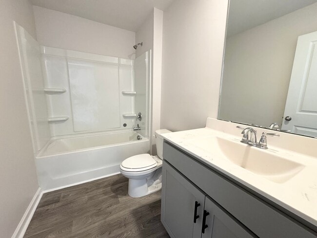 Photo - Conway - 4 Bedroom / 2 Bathroom House