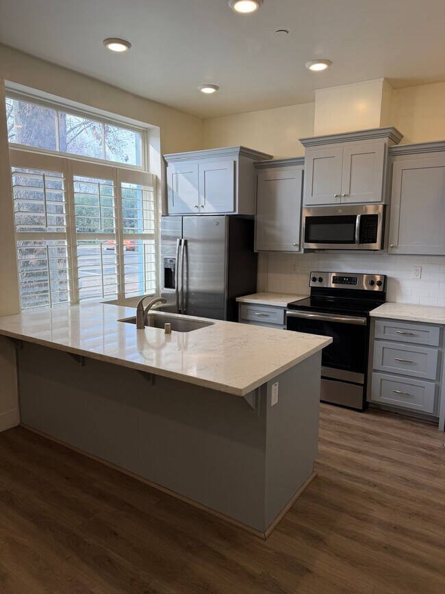 Photo - 303 U St Unit 303 U St #110