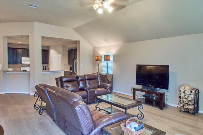 Photo - 26418 Green Heron Dr