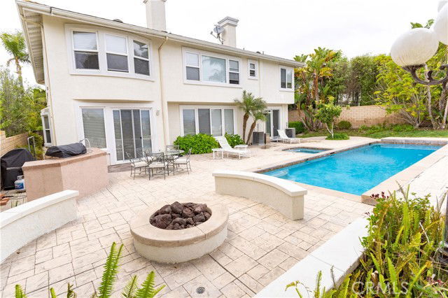 Building Photo - 28832 Westport Way