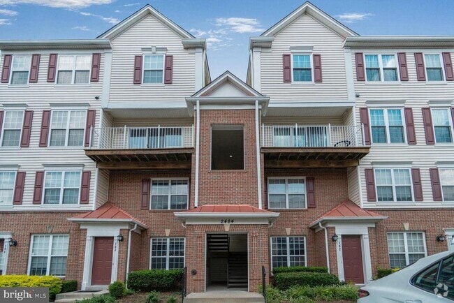Building Photo - 2484 Angeline Dr Unit 304 Rental