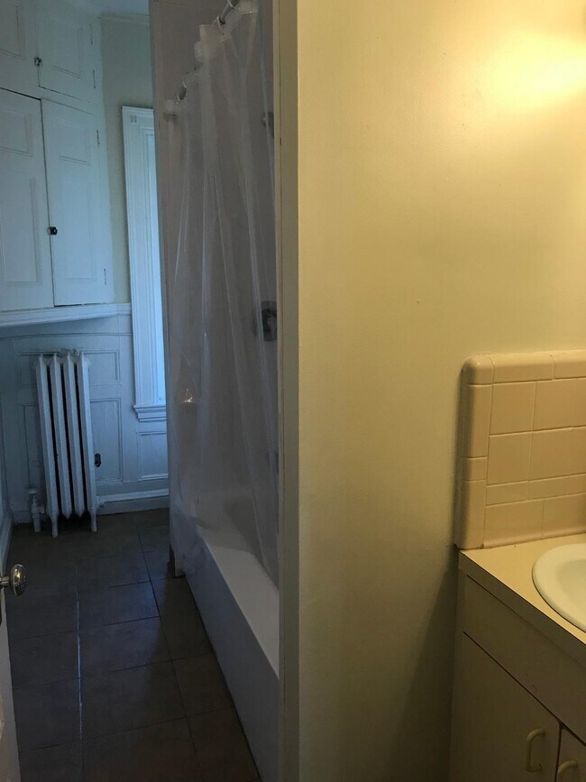 Photo - 535 Newbury St Unit 3R