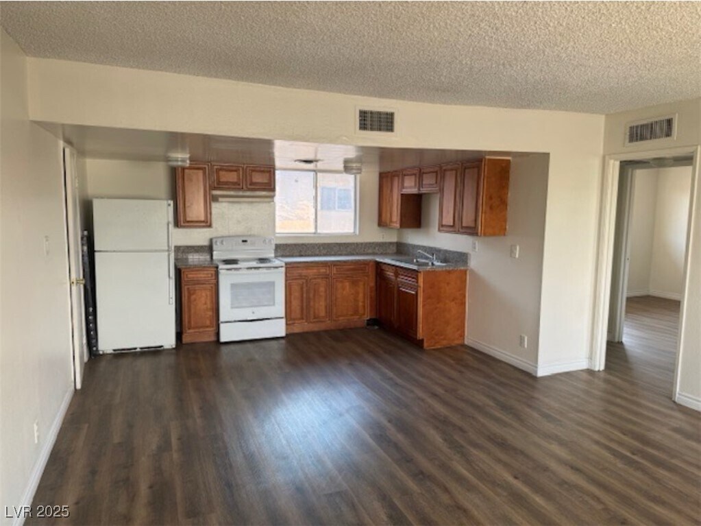 Photo - 118 Mt Vernon Cir Unit B