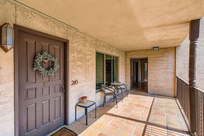 Photo - Downtown Austin 2 BD/ 2.5 BA Condo For Lease!