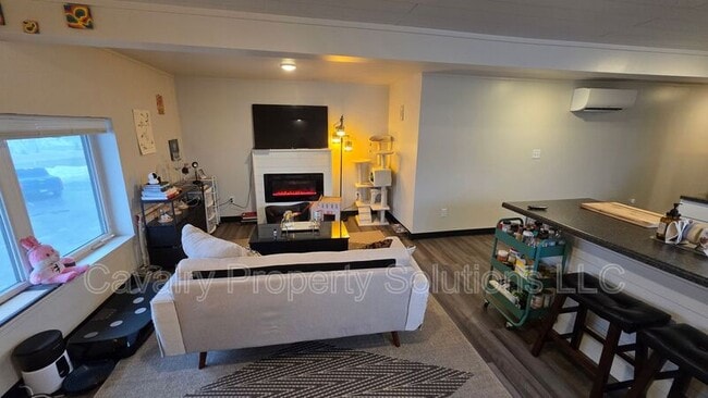 Photo - 3947 E Calvary Rd Unit (Electric included in Rent! Heat & AC)