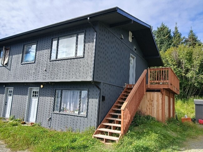Building Photo - 398 Mountain View Dr Rental