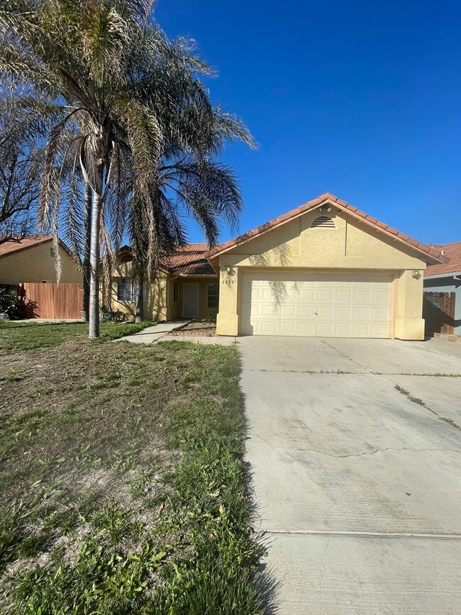 Spacious 3-Bedroom, 2-Bathroom Home! - Spacious 3-Bedroom, 2-Bathroom Home!