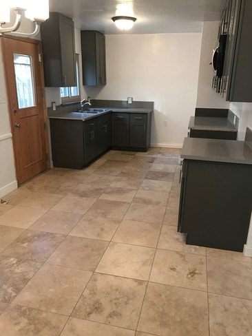 Photo - 10214 Darby Ave Unidad 1