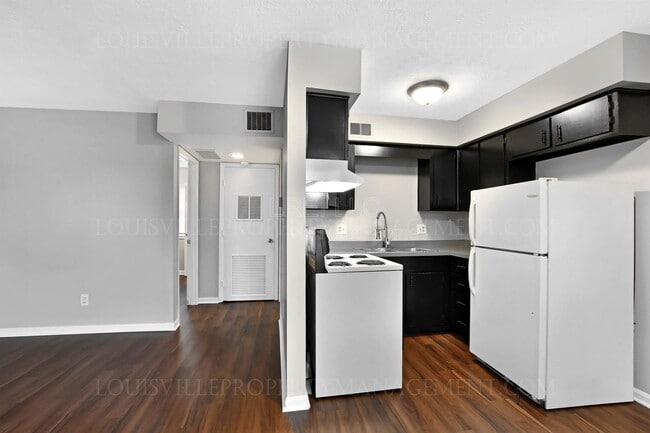 Photo - 160 W Blue Lick Rd Unit 1