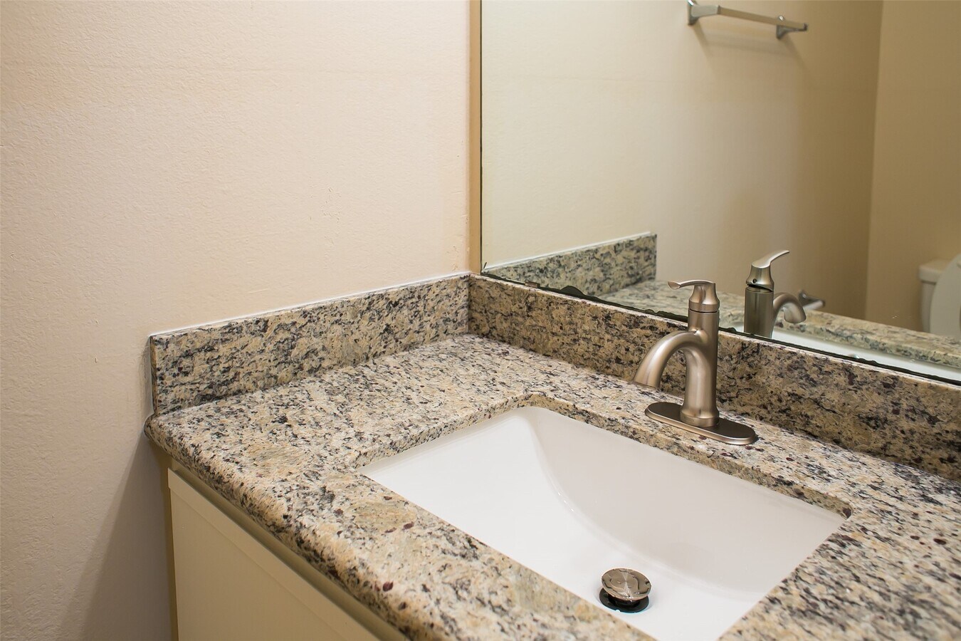 Photo - 3098 Holly Hall St Unit 3098