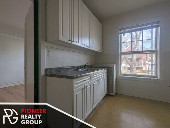 Photo - 1917 W Winnemac Ave Unit 5023-1