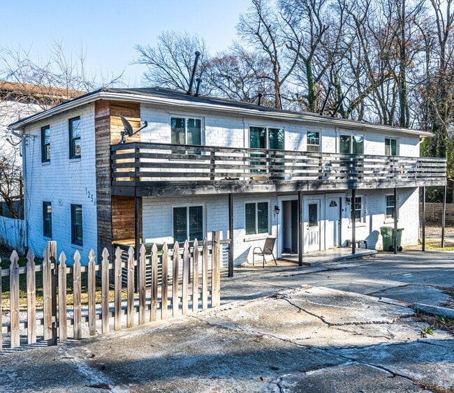 Building Photo - 1256 Joseph E. Boone Blvd NW Rental