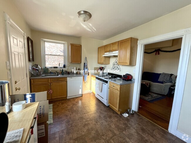 Building Photo - 69 S Huntington Ave Unit 3 Rental