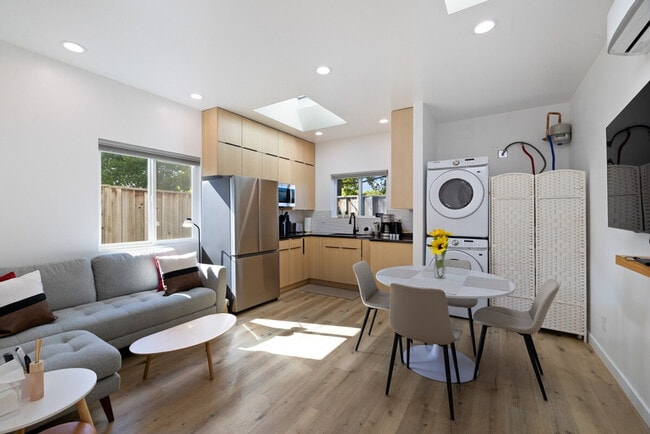 Photo - 1048 Empey Way Unidad SI ID1523930P