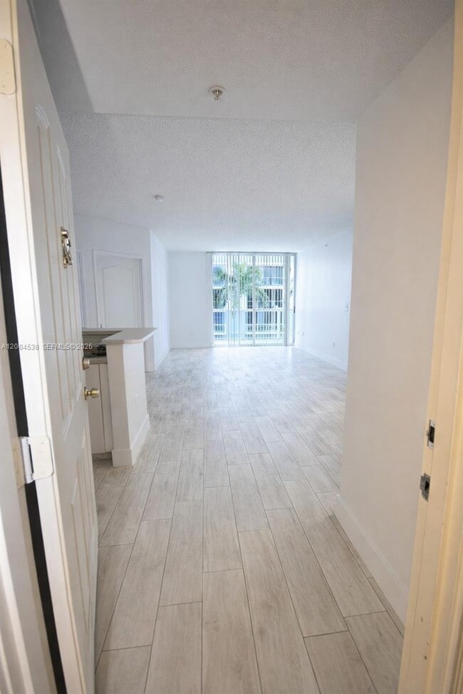 Building Photo - 5085 NW 7th St Unit 706