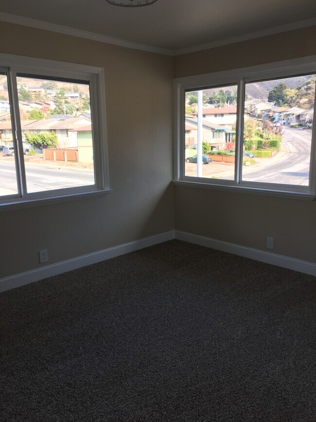 Photo - 1011 Big Bend Dr