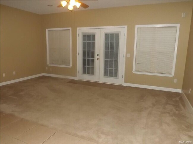 Photo - 107 Peregrine Way
