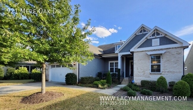 Building Photo - 921 Mere Oak Dr