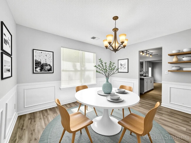 Photo - 773 Asbury Way