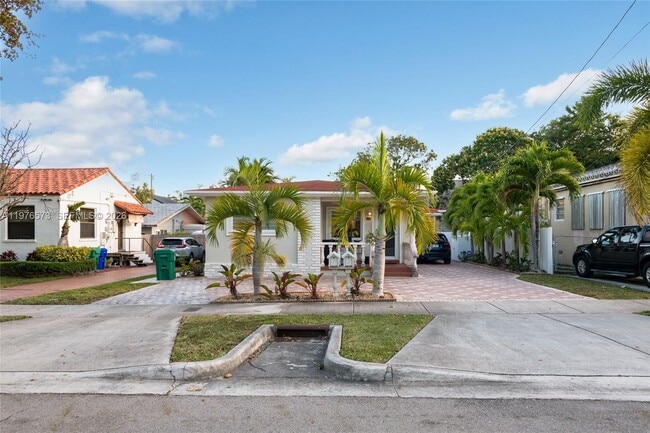 Photo - 1620 SW 19th St Unit 1620