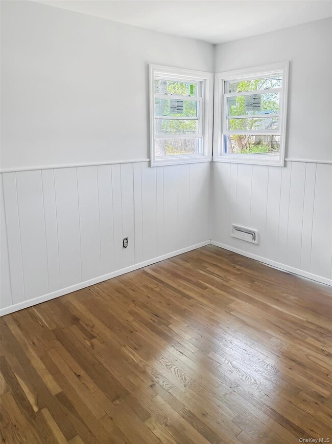 Photo - 13 Winston Ln