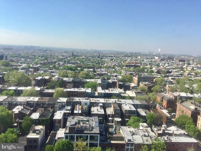 Photo - 2031 Locust St Unidad 1701