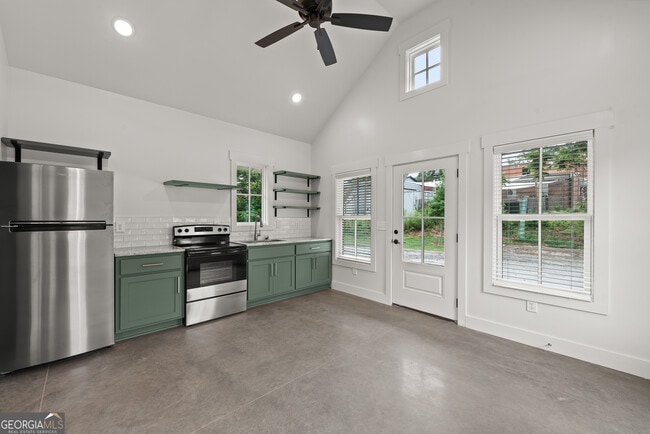 Photo - 705 Jefferson St
