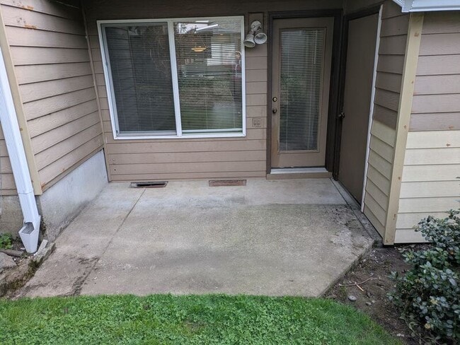 Photo - 17979 SW 115th Ave