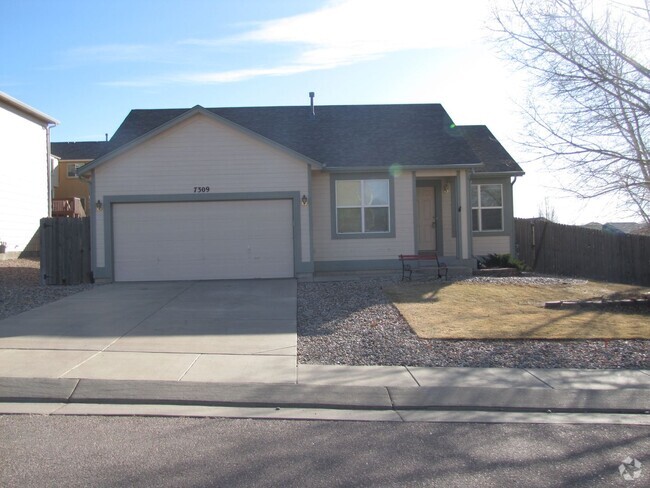 Building Photo - Cute 3 Bedroom Rancher in Eastern Colorado... Rental