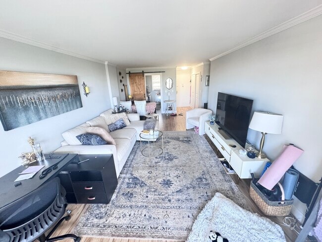 Photo - 91 Strawberry Hill Ave Unit APT 935