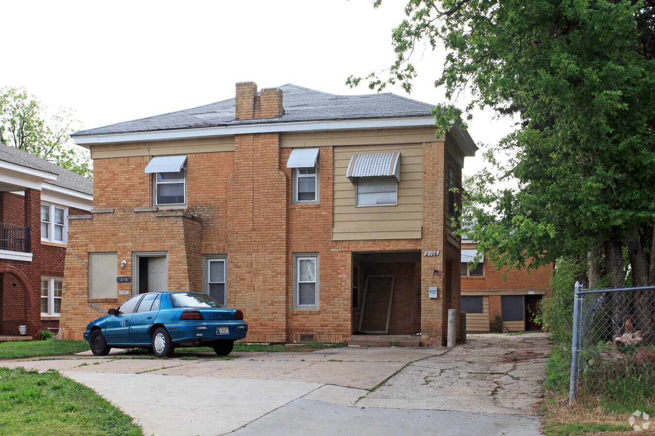 Photo - 2108-2110 N Kelley Ave