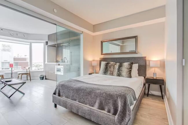 Photo - 155 Yorkville Ave Unit SI ID1094304P