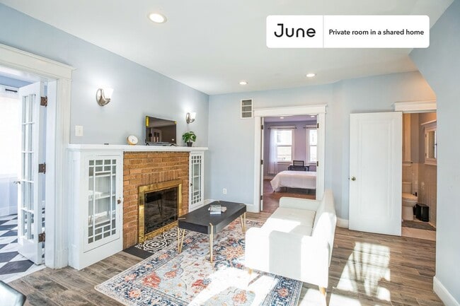 Photo - Room in Shared 7 bed/6 bath home Unidad E