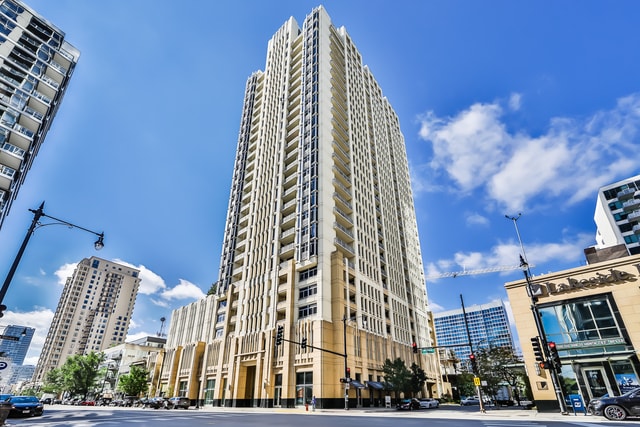 Photo - 1400 S Michigan Ave Unidad 702 Rental