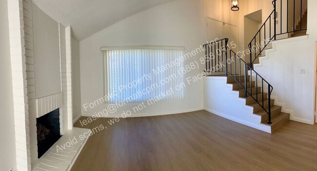 Photo - 2442 S Nancy St Unidad 1