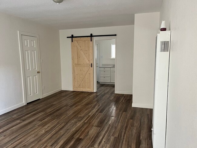 Photo - 16016 S Harvard Blvd Unidad C