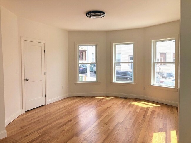 10-12 Wolcott St Unit 1