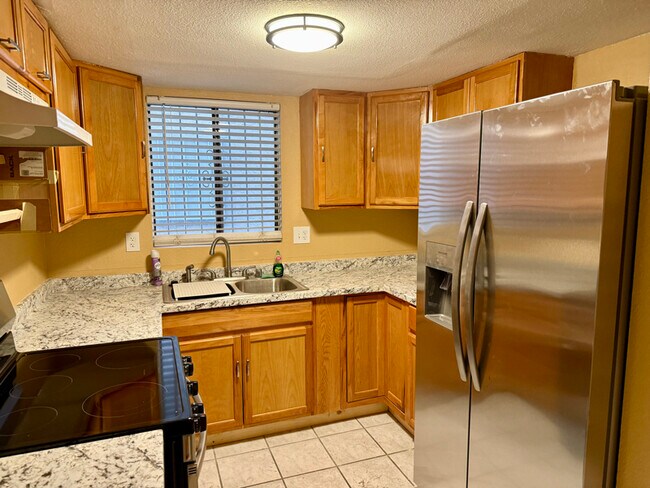 Photo - 1215 Coach Ln