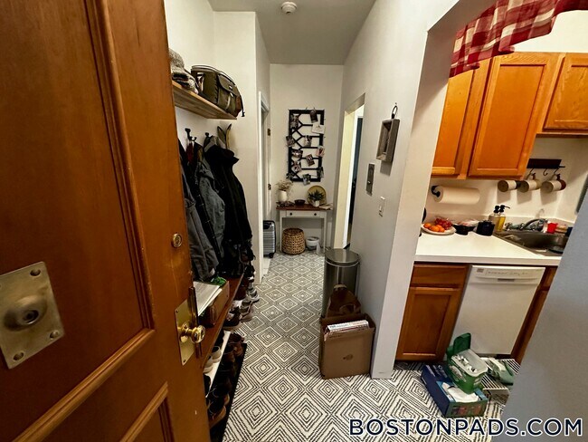 Photo - 111 Norway St Unit 304