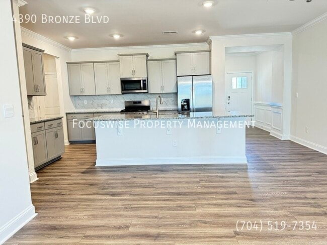 Photo - 4390 Bronze Blvd