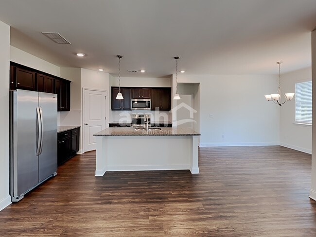 Photo - 421 Tributary Ln