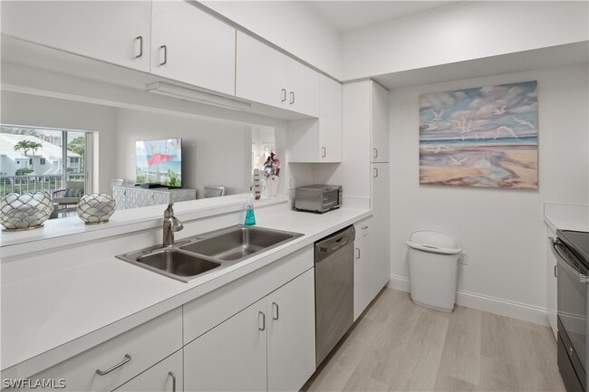 Photo - 784 Willowbrook Dr Unidad 607