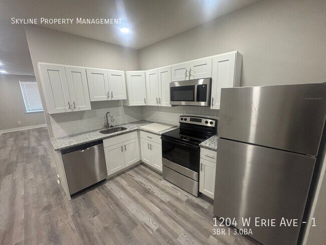 Photo - 1204 W Erie Ave Unit 1