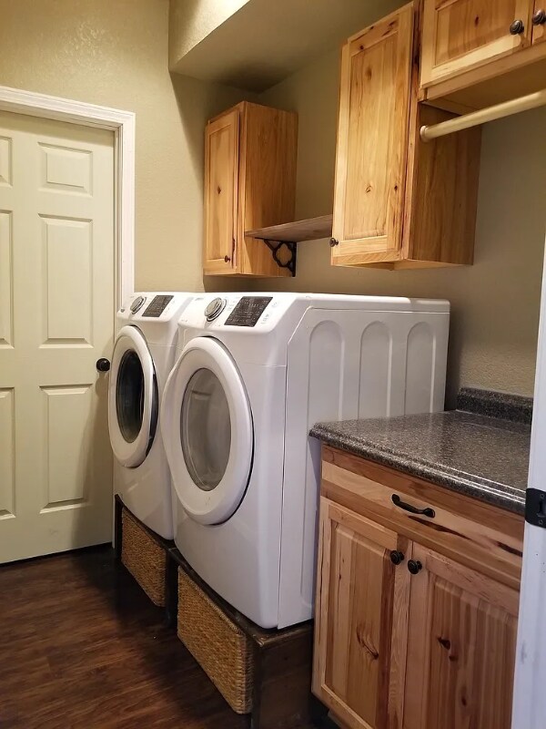 Photo - 230 Mansur St