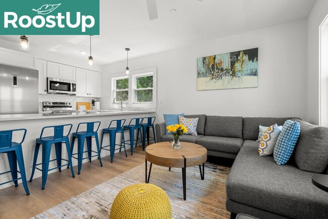 Building Photo - RoostUp Furnished Private Bedroom with Pri... Rental